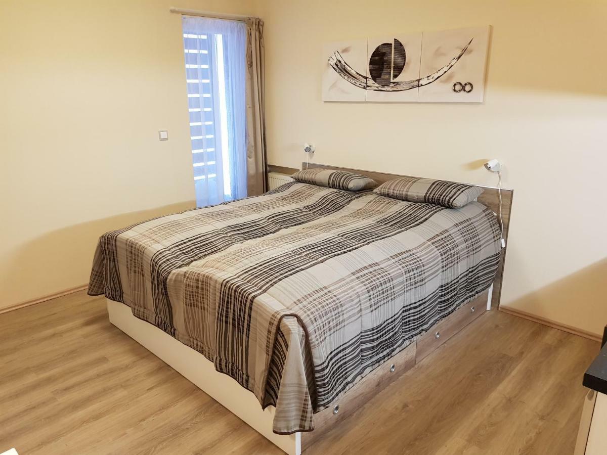 Appartement Loucna Pod Klinovcem 120/3 Extérieur photo